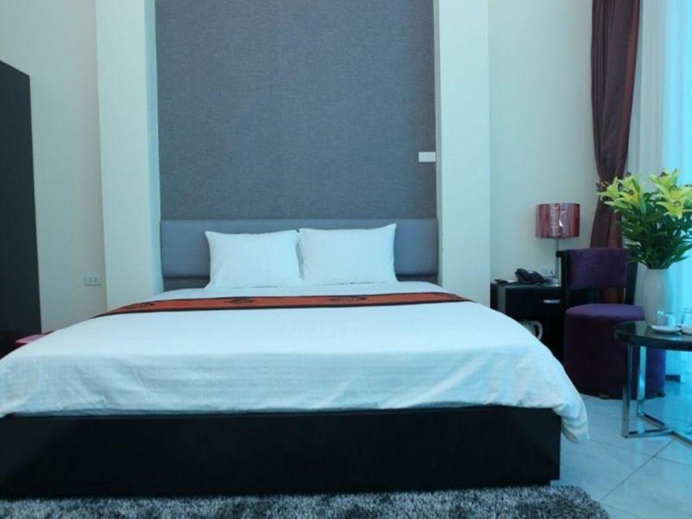 Phu Nhuan Hotel Hanoi Exterior photo